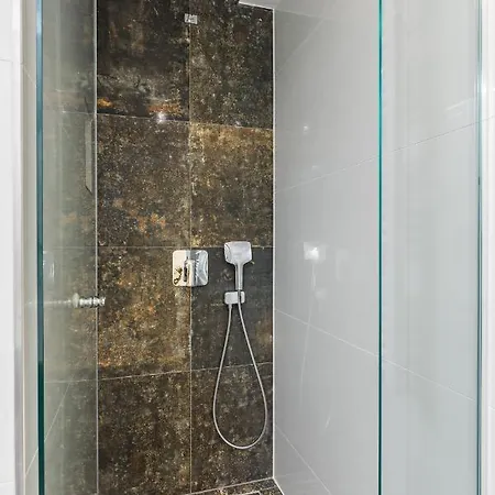 Hani Luxury Apartment *